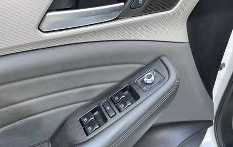 Haval F7 I, 2023 год, 1 680 000 рублей, 13 фотография