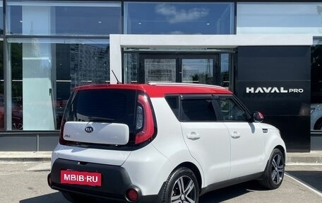 KIA Soul II рестайлинг, 2014 год, 1 202 000 рублей, 5 фотография