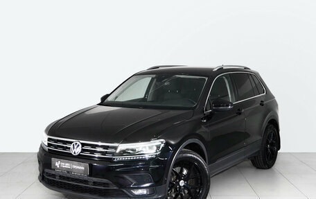 Volkswagen Tiguan II, 2019 год, 2 924 000 рублей, 1 фотография