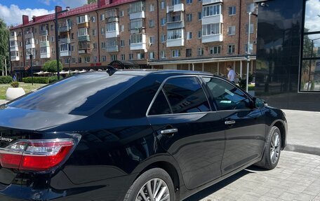 Toyota Camry, 2017 год, 2 100 000 рублей, 5 фотография