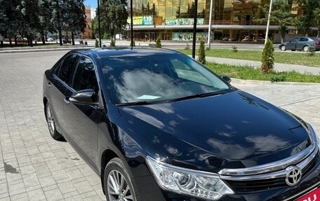 Toyota Camry, 2017 год, 2 100 000 рублей, 8 фотография