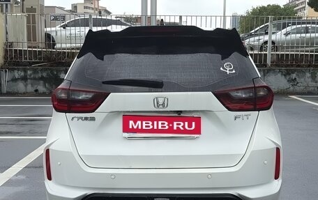 Honda Fit, 2023 год, 1 400 000 рублей, 7 фотография