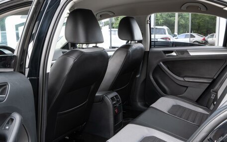 Volkswagen Jetta VI, 2014 год, 1 050 000 рублей, 15 фотография