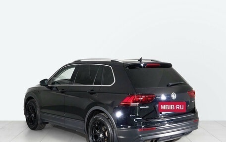 Volkswagen Tiguan II, 2019 год, 2 924 000 рублей, 4 фотография