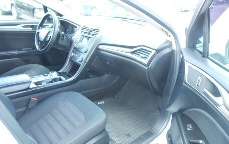 Ford Fusion (North America) II, 2017 год, 1 780 000 рублей, 13 фотография