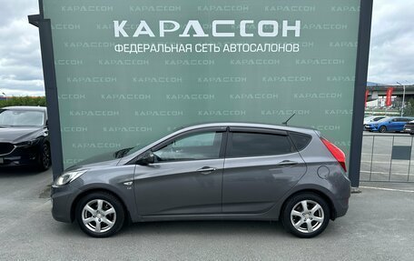 Hyundai Solaris II рестайлинг, 2012 год, 830 000 рублей, 3 фотография
