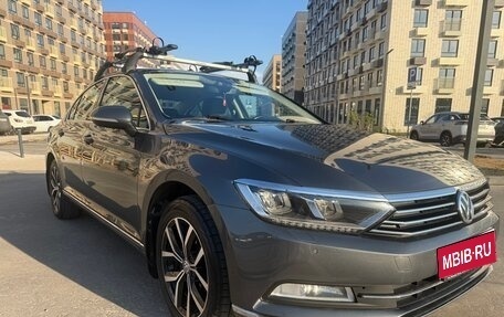 Volkswagen Passat B8 рестайлинг, 2016 год, 1 699 999 рублей, 1 фотография