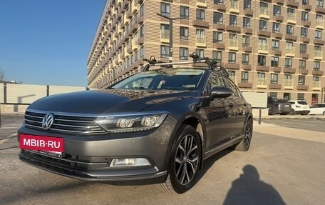 Volkswagen Passat B8 рестайлинг, 2016 год, 1 699 999 рублей, 2 фотография