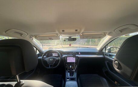 Volkswagen Passat B8 рестайлинг, 2016 год, 1 699 999 рублей, 16 фотография