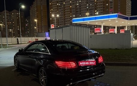 Mercedes-Benz E-Класс, 2013 год, 1 750 000 рублей, 4 фотография