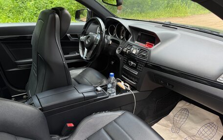 Mercedes-Benz E-Класс, 2013 год, 1 750 000 рублей, 11 фотография
