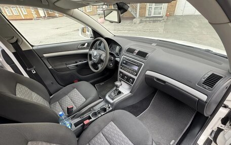 Skoda Octavia, 2011 год, 1 170 000 рублей, 13 фотография