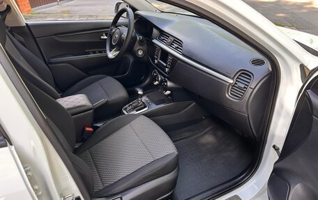 KIA Rio IV, 2018 год, 1 175 000 рублей, 11 фотография