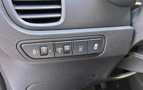 KIA Rio IV, 2018 год, 1 175 000 рублей, 10 фотография