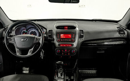 KIA Sorento II рестайлинг, 2018 год, 1 925 000 рублей, 14 фотография