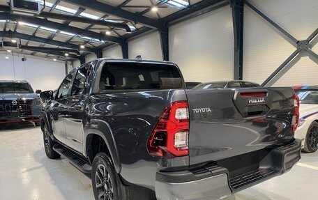 Toyota Hilux, 2025 год, 9 190 000 рублей, 8 фотография