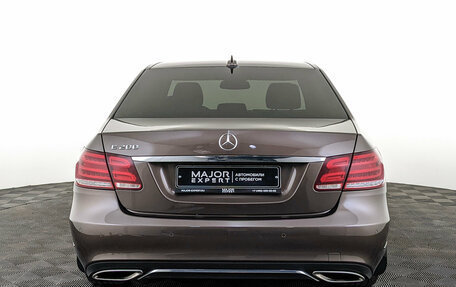 Mercedes-Benz E-Класс, 2014 год, 1 880 000 рублей, 6 фотография