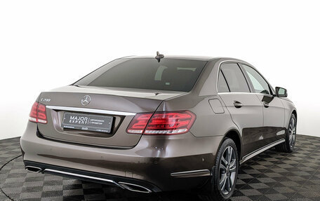 Mercedes-Benz E-Класс, 2014 год, 1 880 000 рублей, 5 фотография