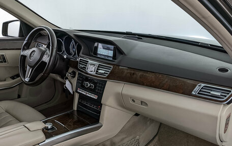 Mercedes-Benz E-Класс, 2014 год, 1 880 000 рублей, 13 фотография