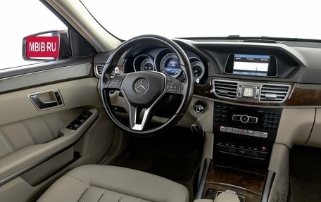 Mercedes-Benz E-Класс, 2014 год, 1 880 000 рублей, 28 фотография
