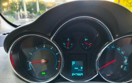 Chevrolet Cruze II, 2010 год, 510 000 рублей, 11 фотография
