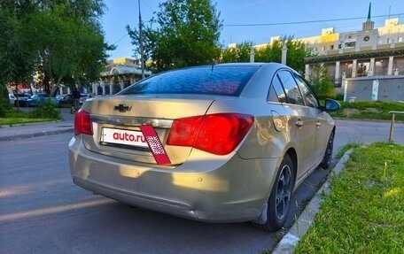 Chevrolet Cruze II, 2010 год, 510 000 рублей, 7 фотография