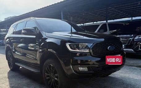 Ford Everest II, 2020 год, 2 880 000 рублей, 2 фотография