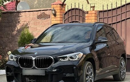 BMW X1, 2022 год, 2 350 000 рублей, 1 фотография