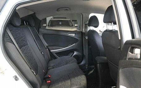 Hyundai Solaris II рестайлинг, 2015 год, 1 049 900 рублей, 13 фотография