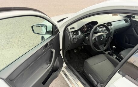 Skoda Rapid I, 2015 год, 900 000 рублей, 10 фотография