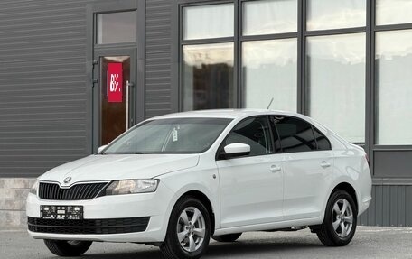 Skoda Rapid I, 2015 год, 900 000 рублей, 5 фотография
