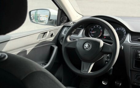 Skoda Rapid I, 2015 год, 900 000 рублей, 19 фотография