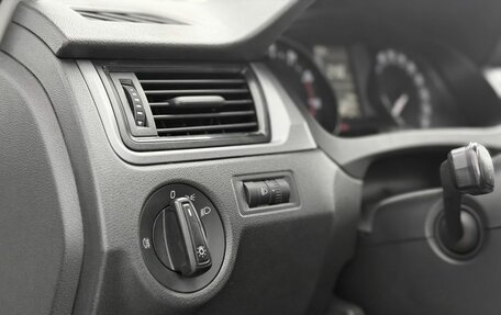 Skoda Rapid I, 2015 год, 900 000 рублей, 20 фотография