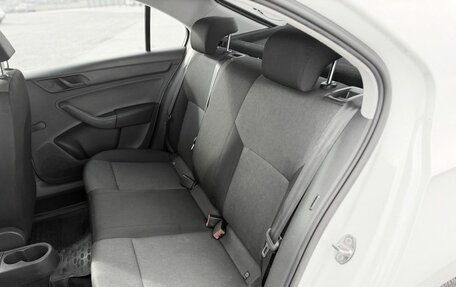 Skoda Rapid I, 2015 год, 900 000 рублей, 24 фотография