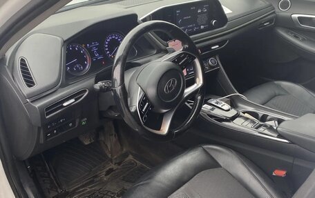 Hyundai Sonata VIII, 2021 год, 1 500 000 рублей, 5 фотография