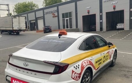 Hyundai Sonata VIII, 2021 год, 1 500 000 рублей, 3 фотография