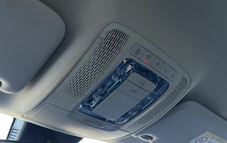 Mercedes-Benz A-Класс, 2019 год, 1 940 000 рублей, 21 фотография