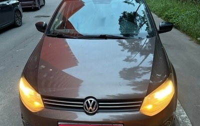 Volkswagen Polo VI (EU Market), 2014 год, 1 100 000 рублей, 1 фотография