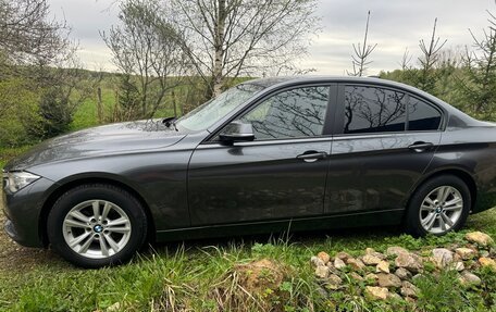 BMW 3 серия, 2016 год, 2 100 000 рублей, 1 фотография