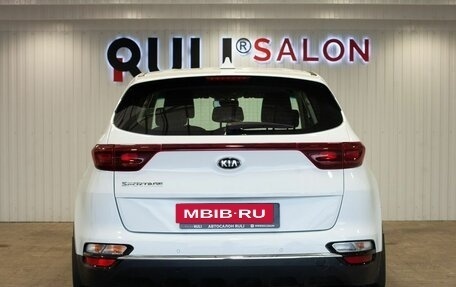 KIA Sportage IV рестайлинг, 2021 год, 2 170 000 рублей, 9 фотография