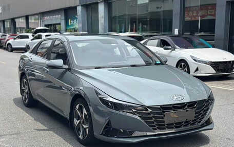 Hyundai Elantra, 2022 год, 1 320 000 рублей, 3 фотография