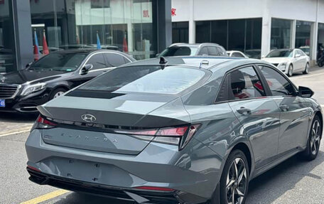 Hyundai Elantra, 2022 год, 1 320 000 рублей, 6 фотография