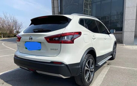 Nissan Qashqai, 2022 год, 1 620 000 рублей, 4 фотография