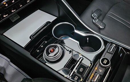 KIA K5, 2023 год, 2 120 000 рублей, 13 фотография