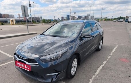 KIA cee'd III, 2022 год, 2 400 000 рублей, 2 фотография