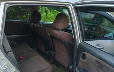 Honda Stream II, 2006 год, 990 000 рублей, 13 фотография