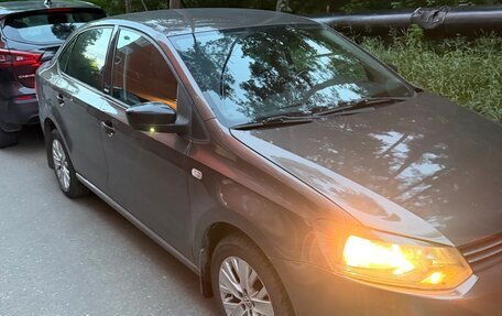 Volkswagen Polo VI (EU Market), 2014 год, 1 100 000 рублей, 4 фотография