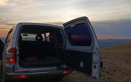 Mitsubishi Pajero III рестайлинг, 2002 год, 850 001 рублей, 10 фотография