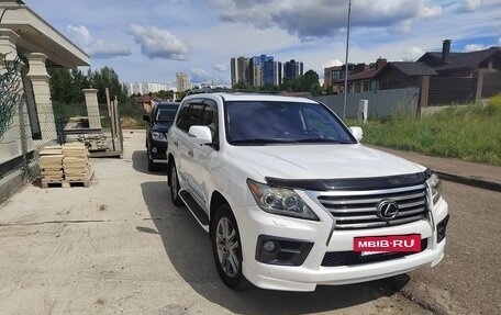 Lexus LX III, 2013 год, 4 400 000 рублей, 3 фотография