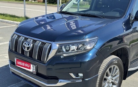 Toyota Land Cruiser Prado 150 рестайлинг 2, 2018 год, 5 250 000 рублей, 28 фотография